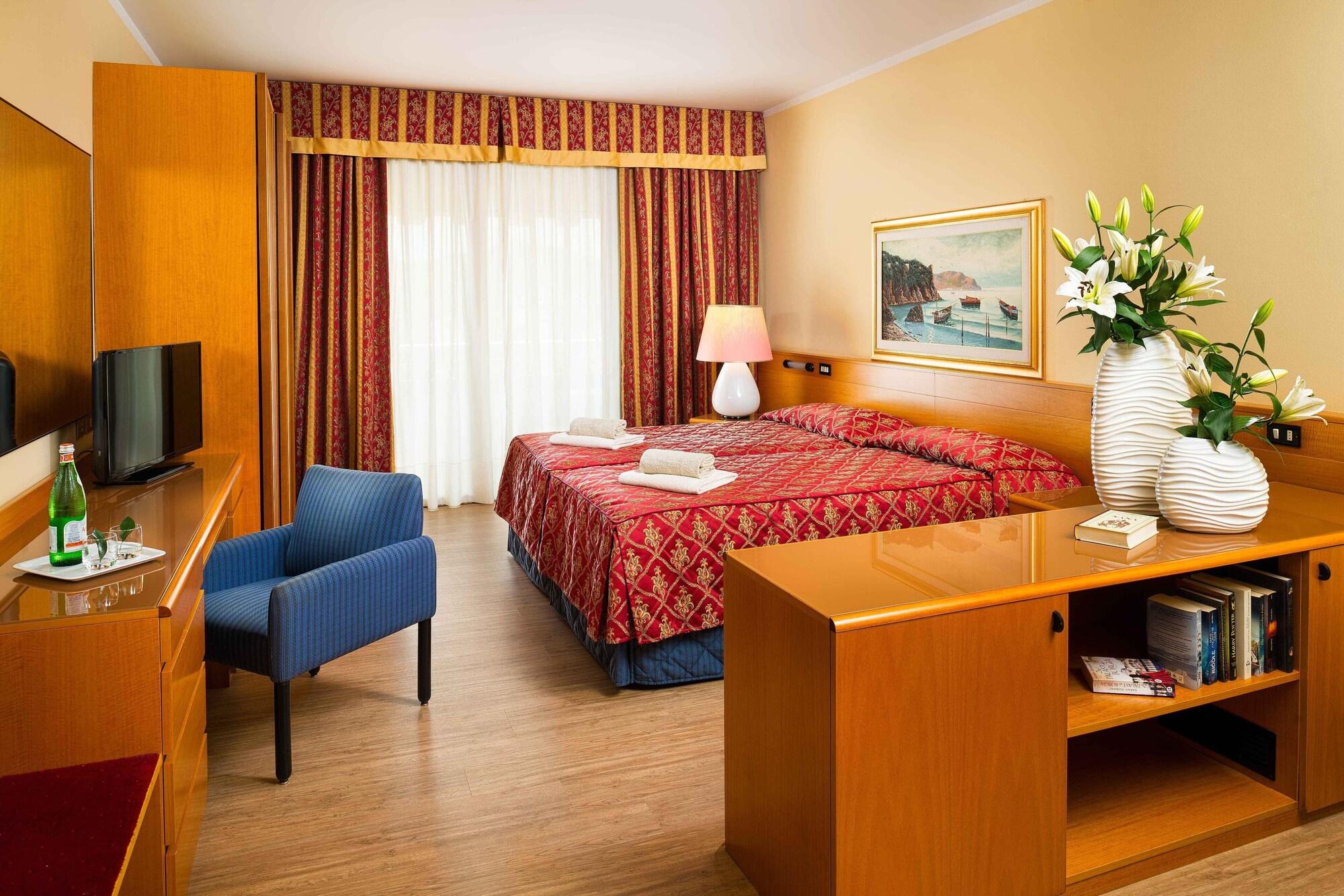 Hotel Metropole أبانو تيرمي المظهر الخارجي الصورة